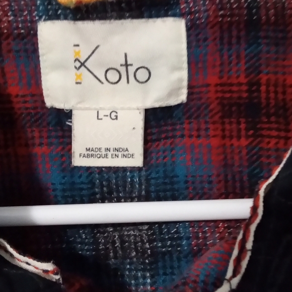 Koto long sleeve button down. - Picture 3 of 5